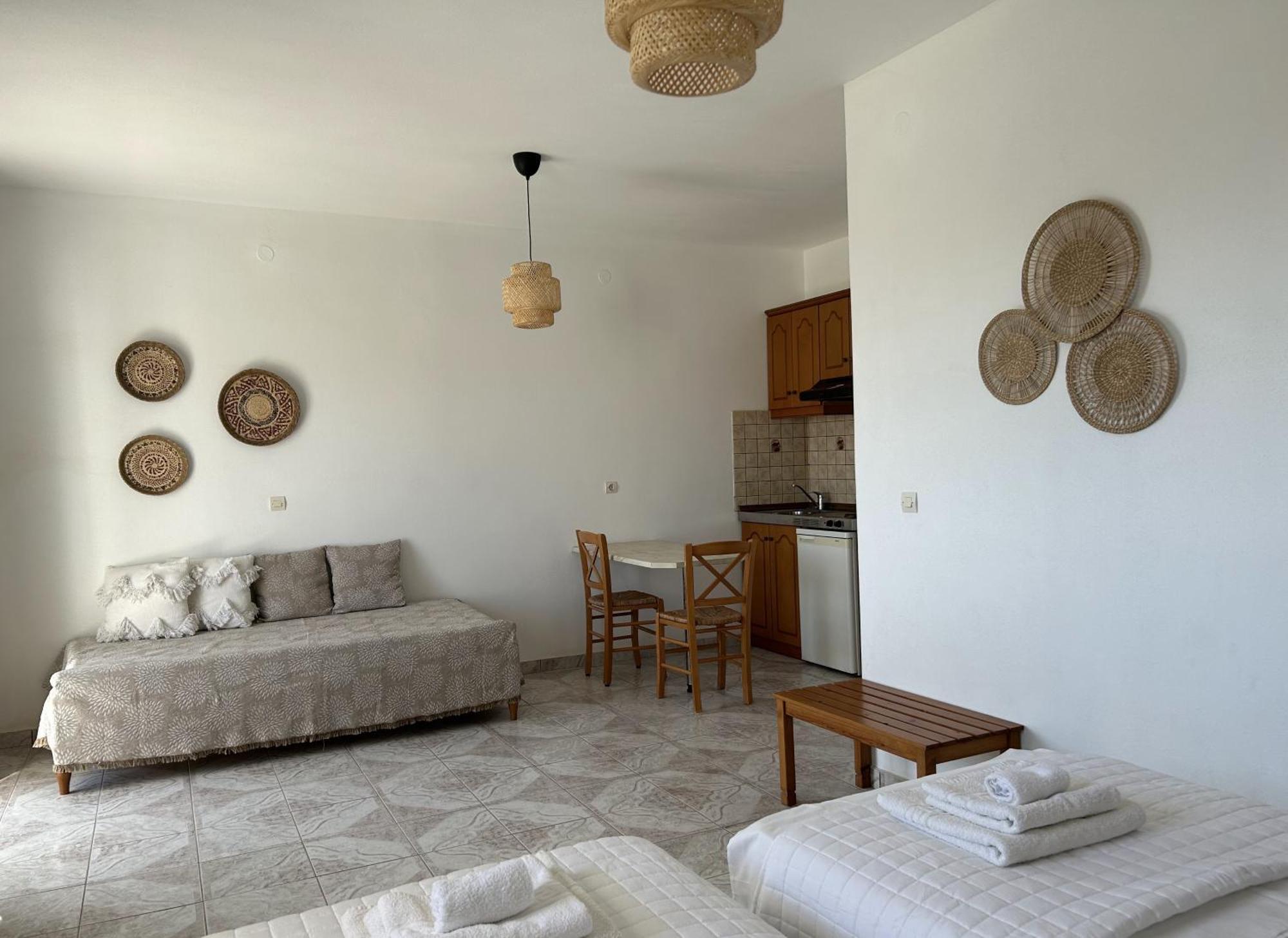 Studios Fokia Beach Amoopi Bagian luar foto